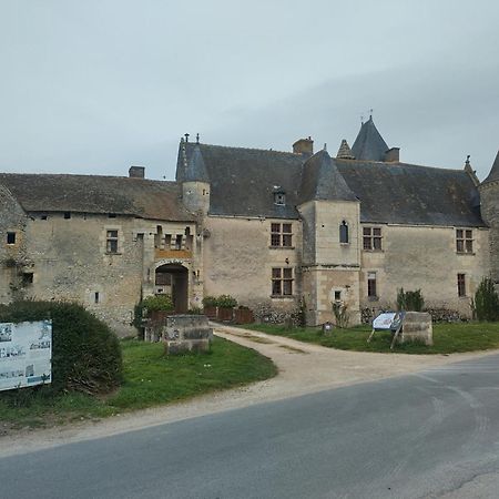 Un Gite Entre Beauval Et Chambord Chémery Exterior foto